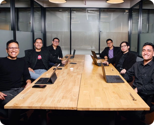 Trabajadores Fast Technologies